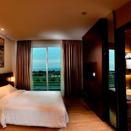 Roomz Hotel Seria Chambre photo
